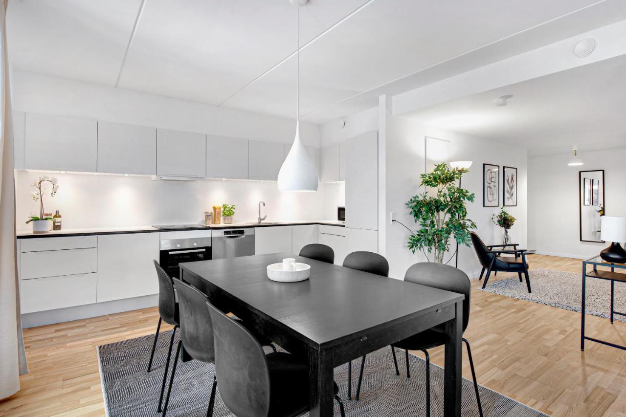 Two-bedroom With Amazing View And Sunny Balcony Next To Royal Arena København